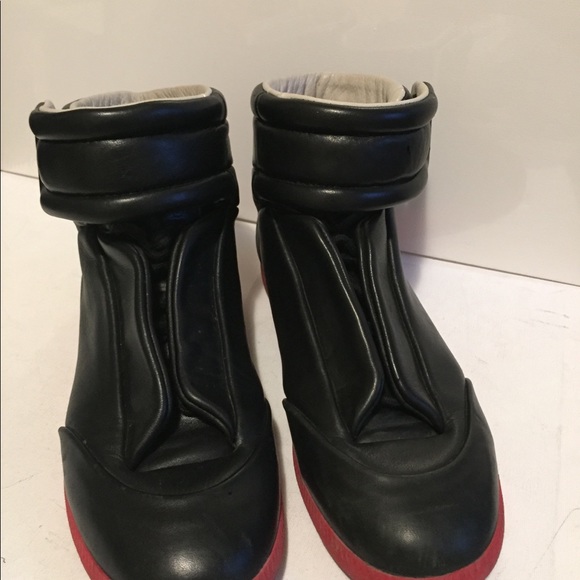 Maison Martin Margiela Other - 💯Authentic Maison Martin Margiela Leather Shoes